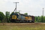 CSX 8429 leads a train towards the yard